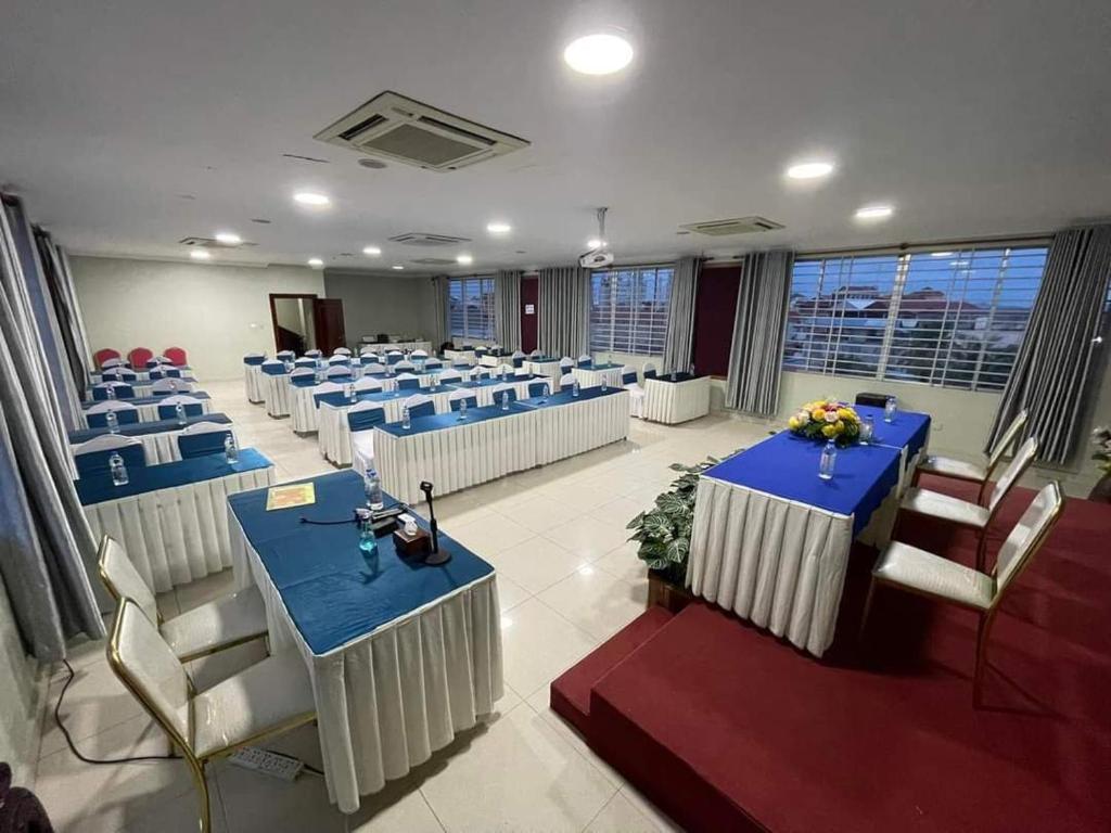 Meeting & event hall